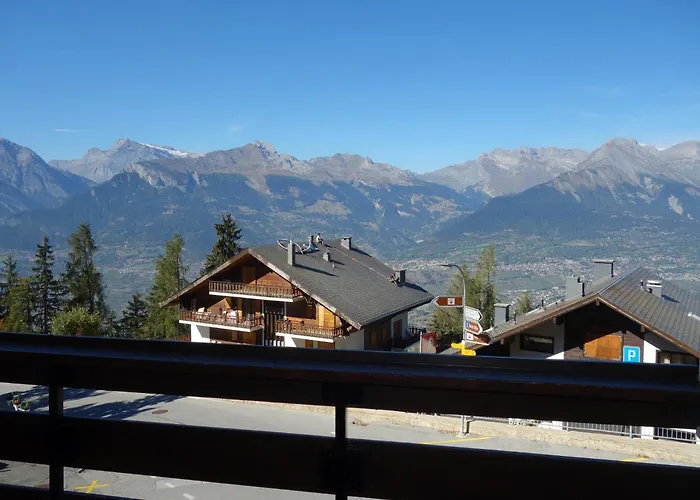 Near Ski-lift 아파트