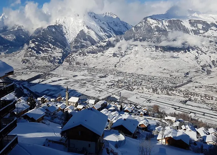 Near Ski-lift 베이소나츠