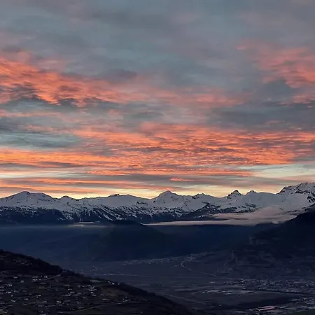 Near Ski-lift Veysonnaz